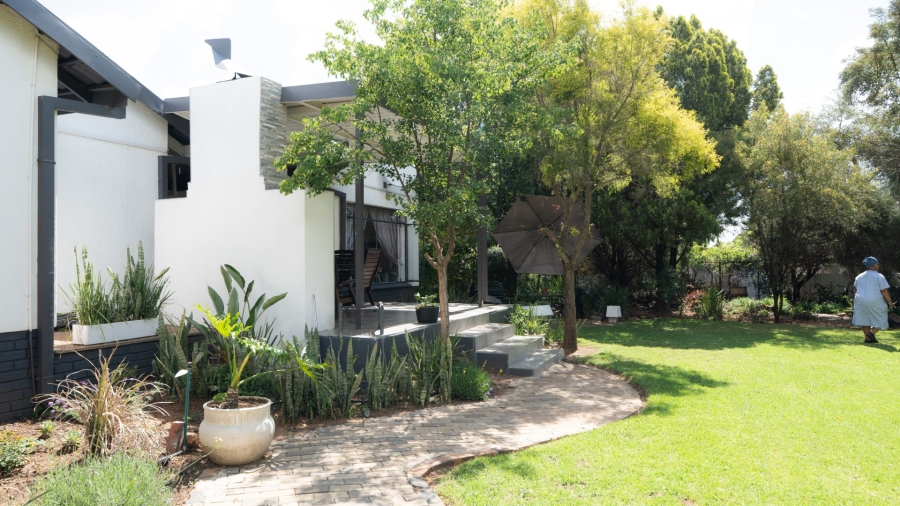  Bedroom Property for Sale in Flamwood North West